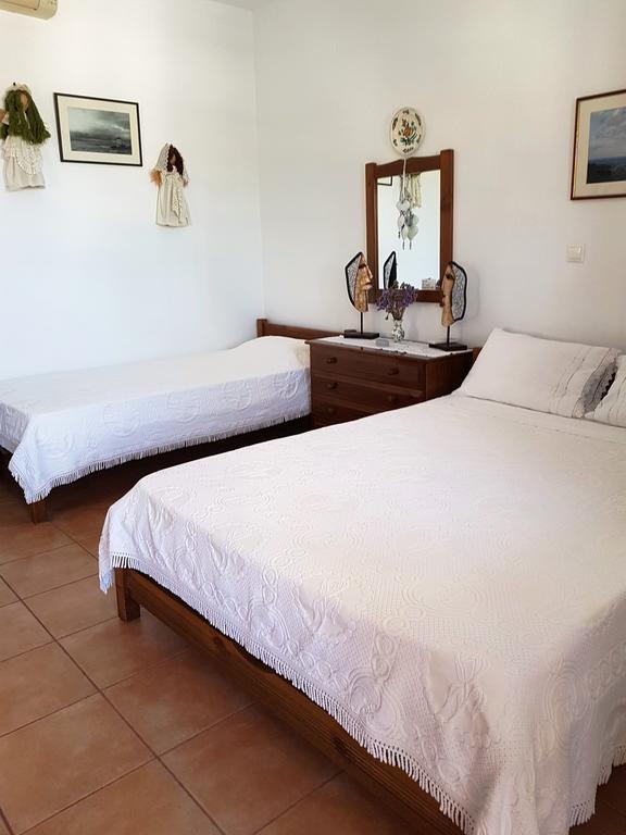 Holiday home Theo's Vacation Skyros
